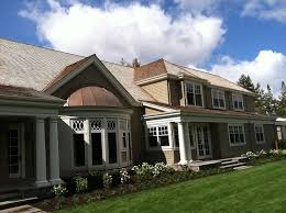 Best Roof Moss and Algae Removal  in Montpelier, IN